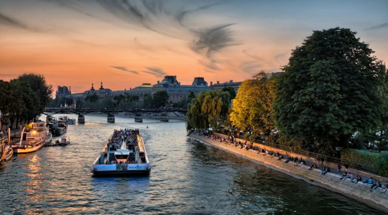 Diner croisière sur la Seine